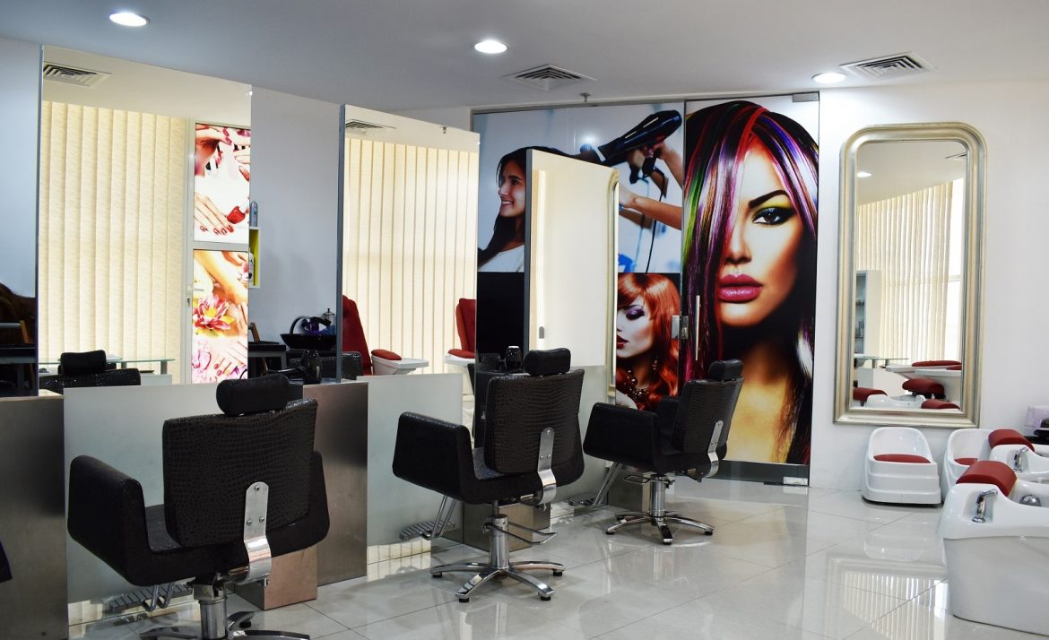7 Reasons why you should book a Mobile Stylist in UAE